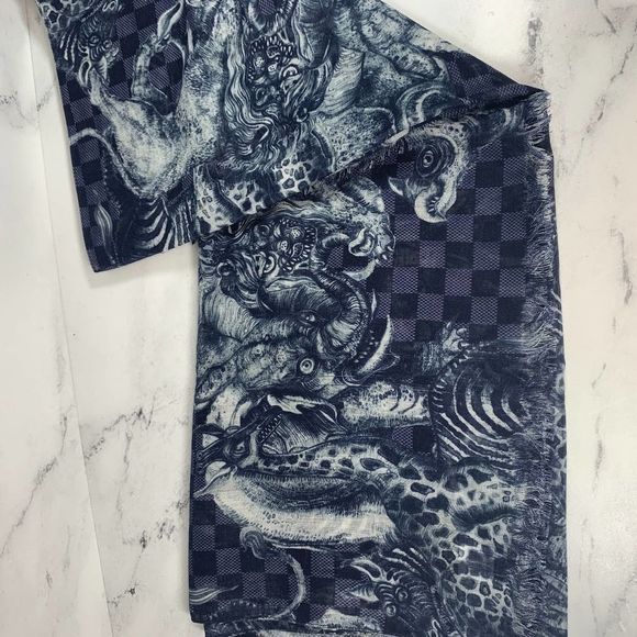 ❌❌ LOUIS VUITTON Cashmere/Silk/Wool Chapman Brothers Stole Blue Monogram LV - Picture 9 of 11